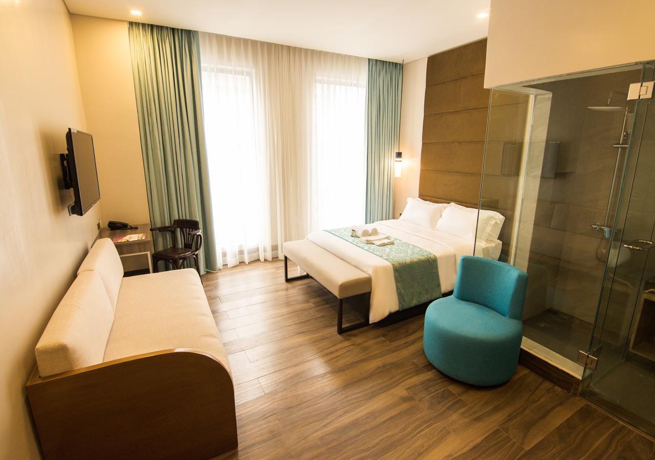 Goldberry Lite Hotel Iloilo Extérieur photo