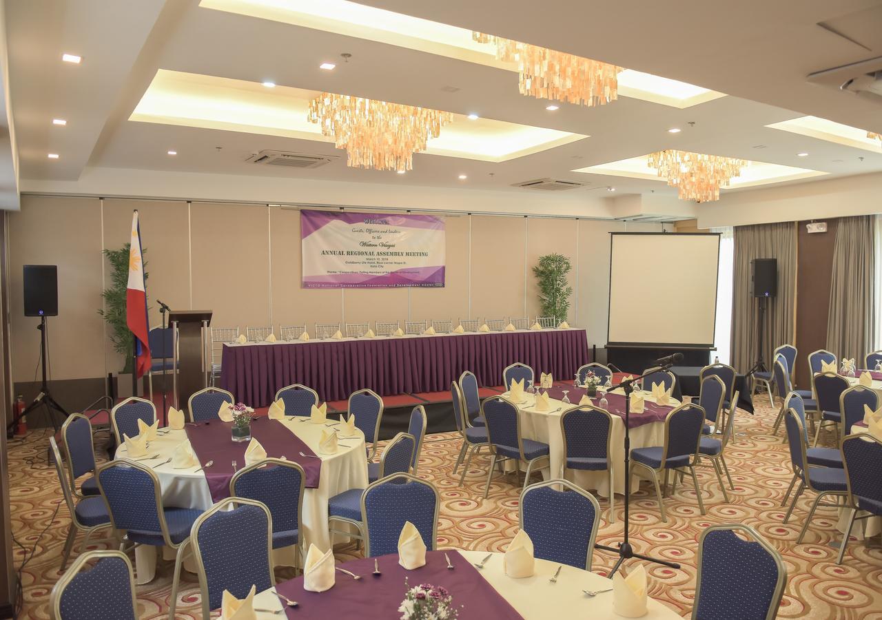 Goldberry Lite Hotel Iloilo Extérieur photo